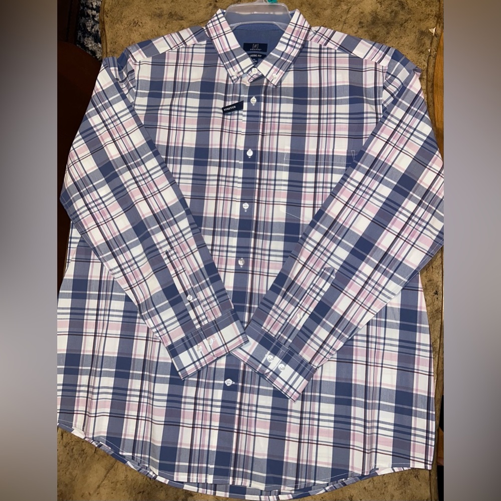 7 mens XL long sleeve shirts brand new with a pocket